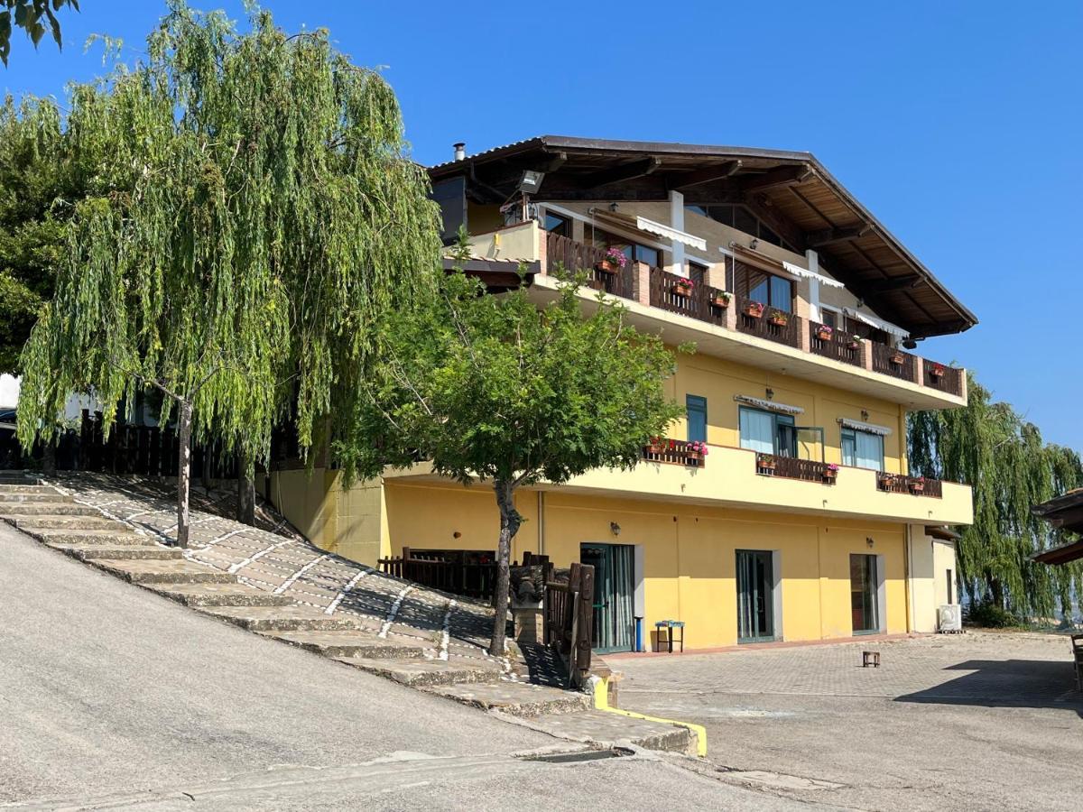 Villa Il Salice Castilenti Exterior foto