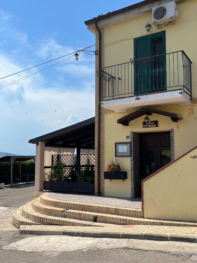 Villa Il Salice Castilenti Exterior foto