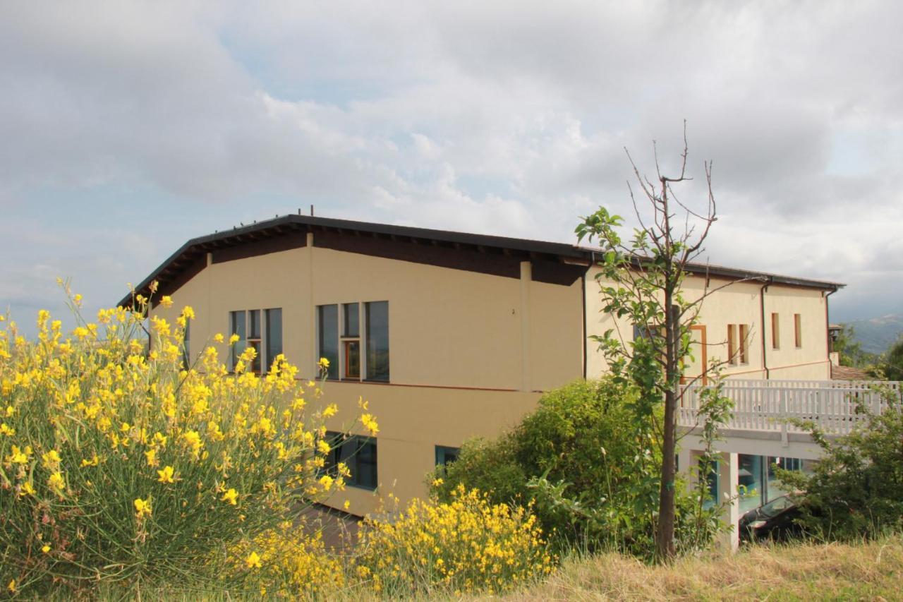 Villa Il Salice Castilenti Exterior foto
