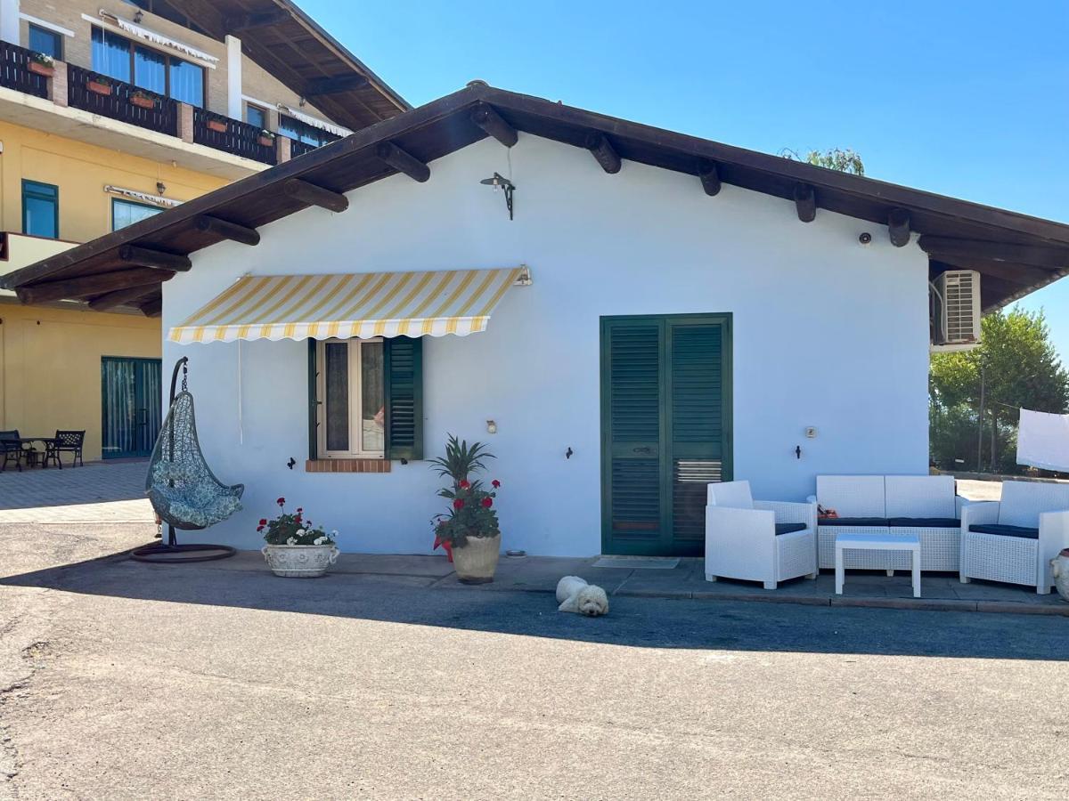 Villa Il Salice Castilenti Exterior foto